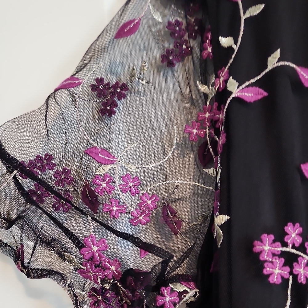 NWT Nordstrom Mesh Embroidered Floral Black and Pink Dress - Picture 5 of 11